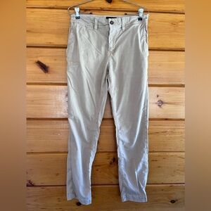 American Eagle Extreme Flex Original Straight Khaki
Pants (28X30)